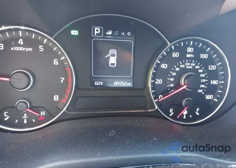 2018 Kia Forte Ex z USA, uszkodzony, nr VIN 3KPFL4A88JE250933